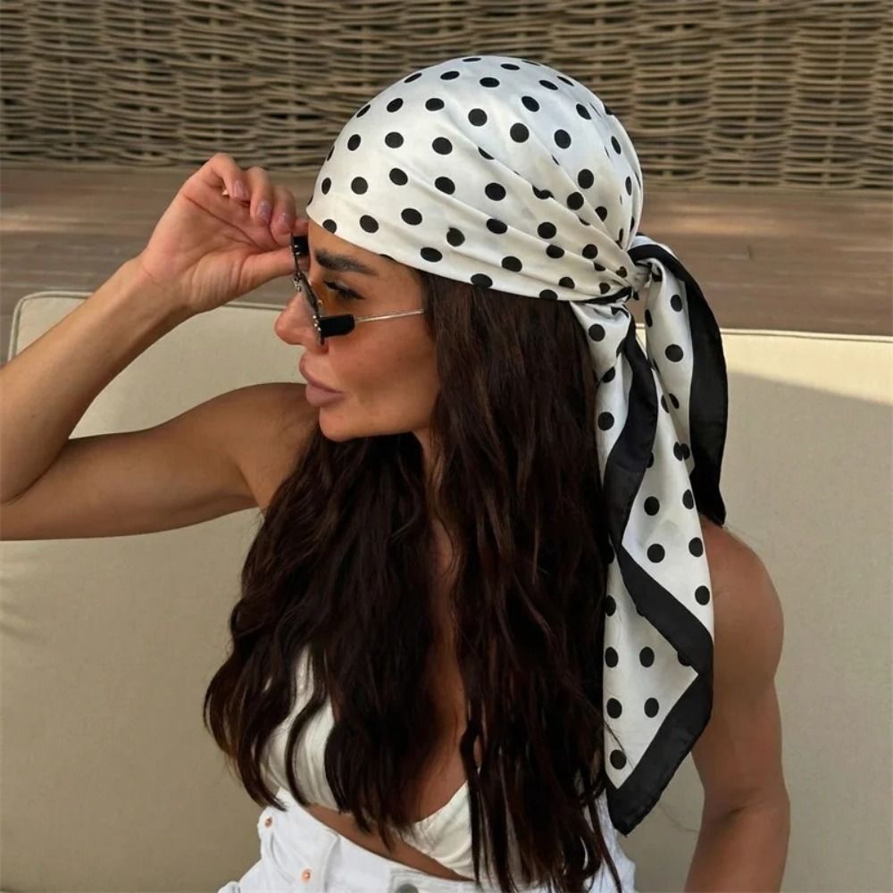 Women'S Korean Accessories - Элегантный шелковый платок с принтом в