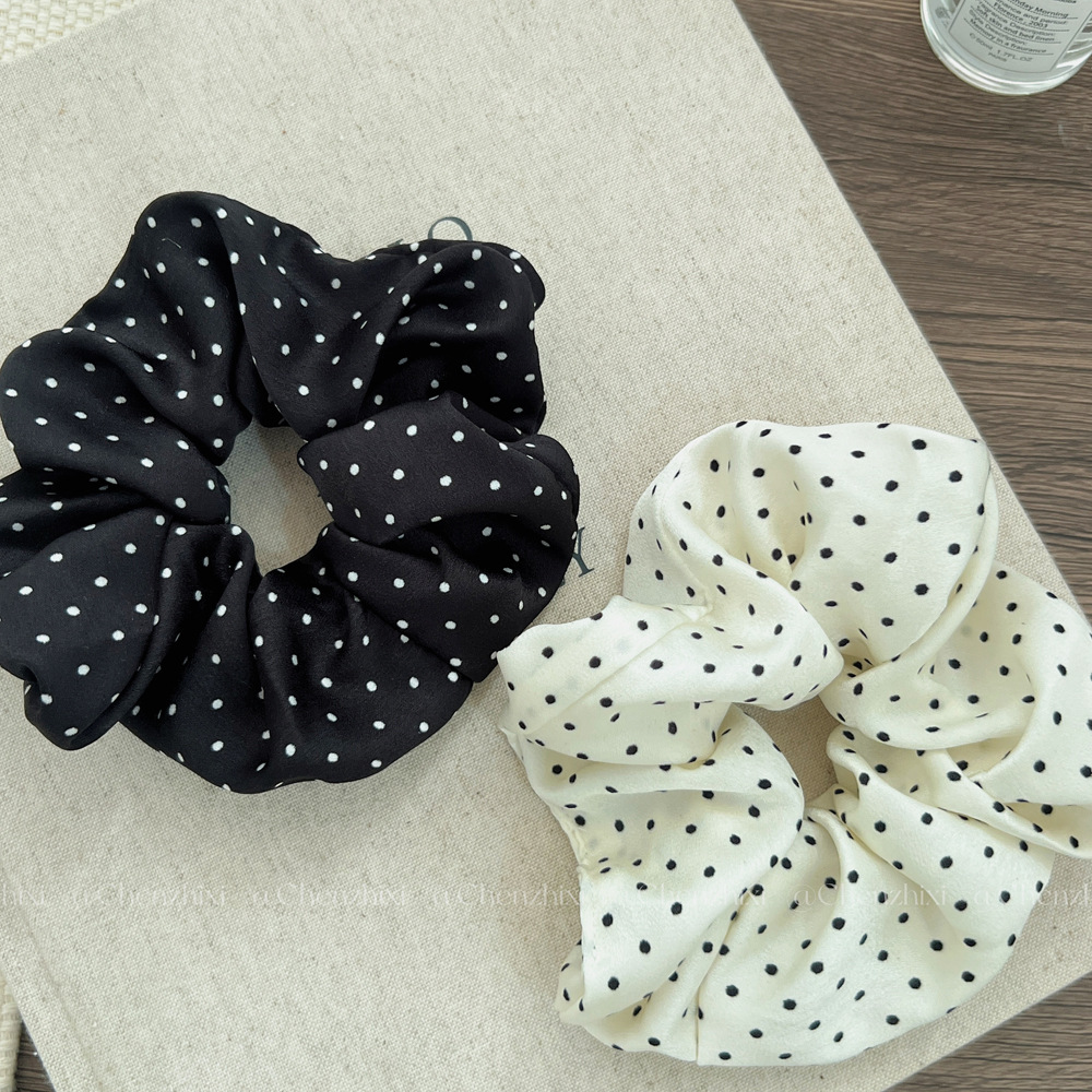 Набор из 2 элегантных резинок  – обзор и цена Scrunchie Satin Set