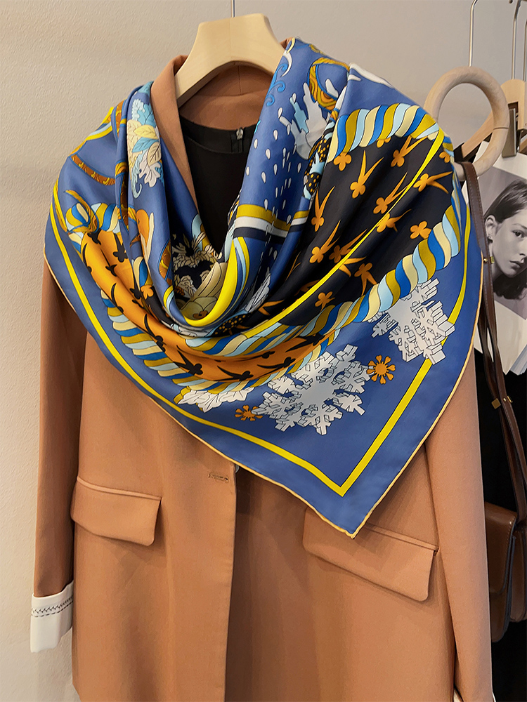 Большой женский шарф из шелка  – обзор и цена Silk Scarf Square